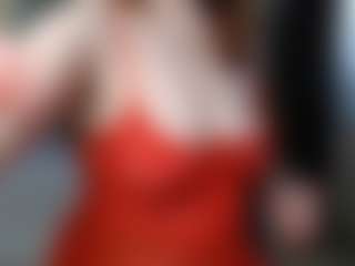 Live cam show with Masha - Blonde Hair MILF on 1on1-livenow