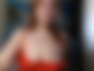 Live cam show with Masha - Green Eyes on Fit Hotties