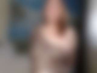 Live cam show with Masha - Blonde Hair Middle Aged on https://playwithruby.com