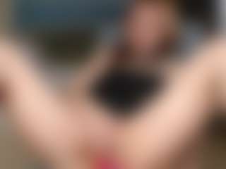 Live cam show with Masha - BBW on SquirtSoMuch
