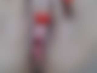 Masha MILF webcam performer live streaming