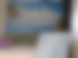 Live cam show with Masha - Middle Aged on Latina Girls