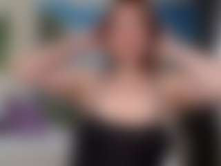 Live cam show with Masha - Middle Aged on Gym Cam Girls