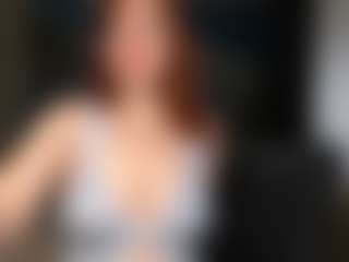 Live-Cam-Show mit Masha - Tease Mature auf Camsoda
