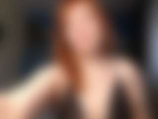 Masha MILF webcam performer live streaming