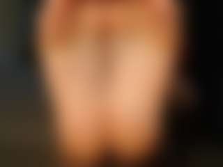 Live cam show with Masha - Middle Aged on WildCum