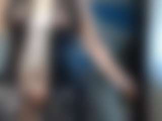 Masha MILF webcam performer live streaming