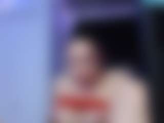 Live cam show with Emma Rose - Big Tits on hrnylive.com