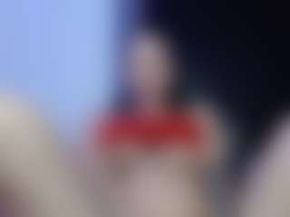 Live cam show with Emma Rose - Big Tits on CamSodaAdn