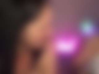 Live cam show with torimcqueenxo - Dirty on Camsoda