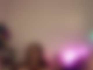 torimcqueenxo's Live Sex Cam Show