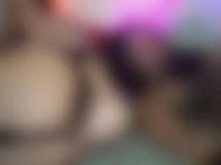 Live cam show with torimcqueenxo - Small Tits Brown Hair on Camsoda