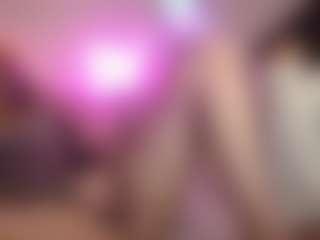 Live cam show with torimcqueenxo - Cum Brown Hair on Strip Flash - Live Sex Shows