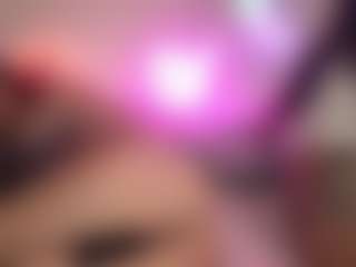 Live cam show with torimcqueenxo - Wet on Camsoda