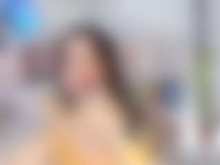 AlanaRouse-1 MILF webcam performer live streaming
