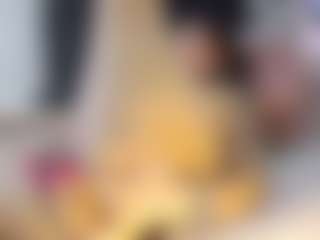 Live cam show with AlanaRouse-1 - Camel Toe on boobsie.com