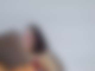 AlanaRouse-1 MILF webcam performer live streaming