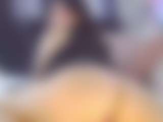 AlanaRouse-1's Live Sex Cam Show