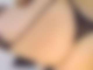 AlanaRouse-1's Live Sex Cam Show
