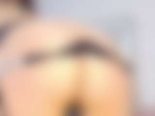 AlanaRouse-1's Live Sex Cam Show