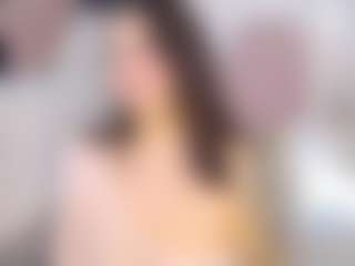 AlanaRouse-1 MILF webcam performer live streaming