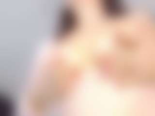AlanaRouse-1 MILF webcam performer live streaming