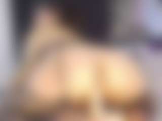 AlanaRouse-1's Live Sex Cam Show