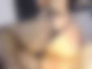 Live cam show with AlanaRouse-1 - Dirty on Milfs Live