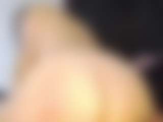 AlanaRouse-1's Live Sex Cam Show