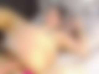 AlanaRouse-1's Live Sex Cam Show