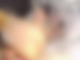 AlanaRouse-1's Live Sex Cam Show