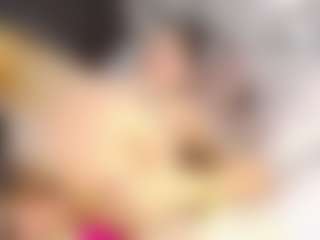 AlanaRouse-1's Live Sex Cam Show
