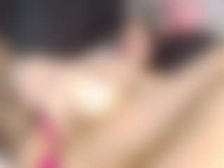 AlanaRouse-1 MILF webcam performer live streaming
