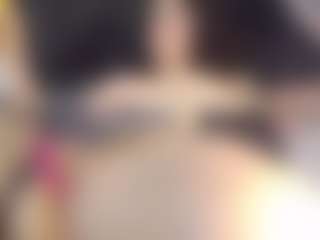 AlanaRouse-1 MILF webcam performer live streaming