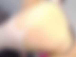Live cam show with AlanaRouse-1 - Flirt MILF on luckytryst.com