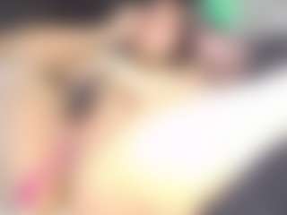 AlanaRouse-1's Live Sex Cam Show
