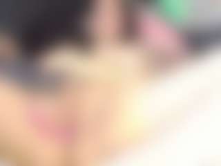 AlanaRouse-1 MILF webcam performer live streaming