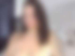 AlanaRouse-1's Live Sex Cam Show