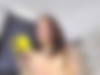 AlanaRouse-1's Live Sex Cam Show