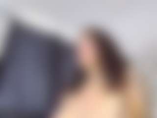 AlanaRouse-1's Live Sex Cam Show
