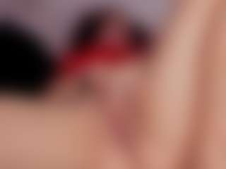 AlanaRouse-1's Live Sex Cam Show