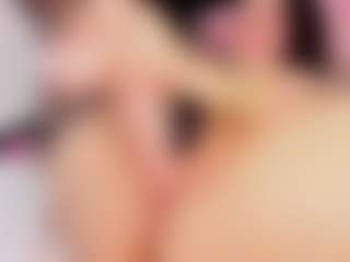 AlanaRouse-1's Live Sex Cam Show