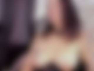 AlanaRouse-1's Live Sex Cam Show