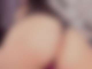 AlanaRouse-1's Live Sex Cam Show
