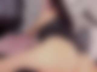 AlanaRouse-1's Live Sex Cam Show