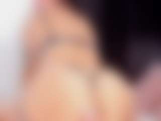 AlanaRouse-1's Live Sex Cam Show
