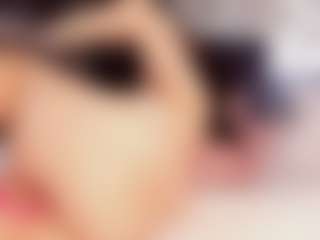 AlanaRouse-1's Live Sex Cam Show