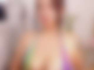 Live cam show with AlanaRouse-1 - Strip on Milfs Live