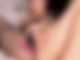 AlanaRouse-1's Live Sex Cam Show