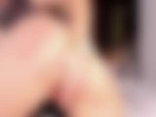 AlanaRouse-1's Live Sex Cam Show